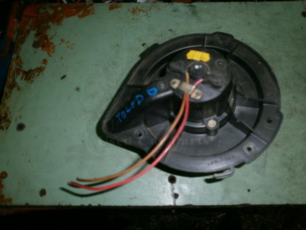    Seat Toledo 95-98  (33) 