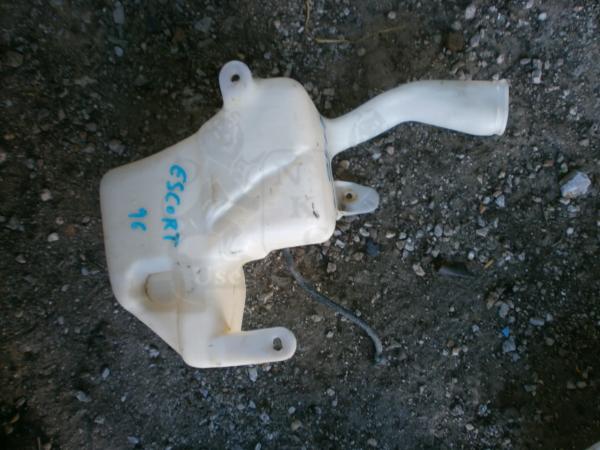      Ford Escort coupe 95-98 