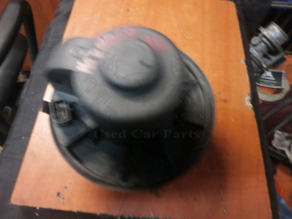     Ford Mondeo Hatch 96-00 (16) 