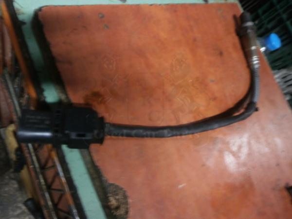    0258017186  Ford Focus hatch 3D 02-04 (5) 