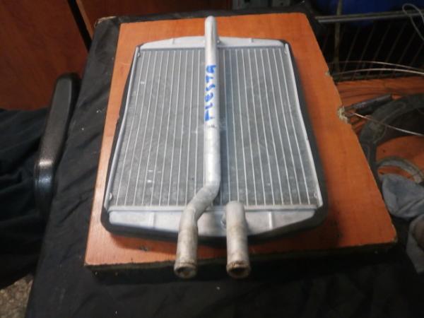      Ford Fiesta 5D 96-99 (.) 