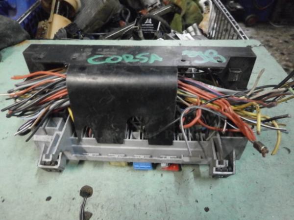    Opel Corsa B 95-00 5D (67) 