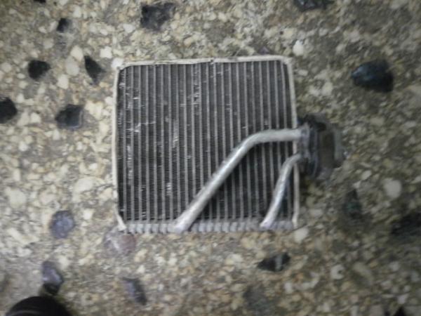    A C  Hyundai Accent 5D 02-05 
