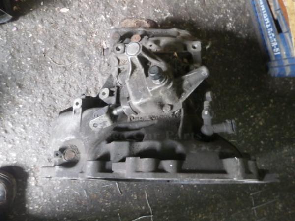    Opel Corsa C 00-03 5D 1300cc diesel 12992510 