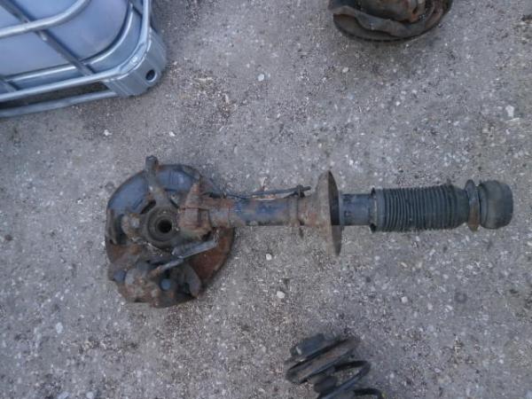     ABS  Volkswagen Golf 4 97-03 3D (2) 