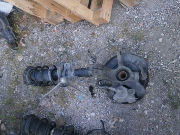     ABS  Volkswagen Polo 02-05 3D (2) 