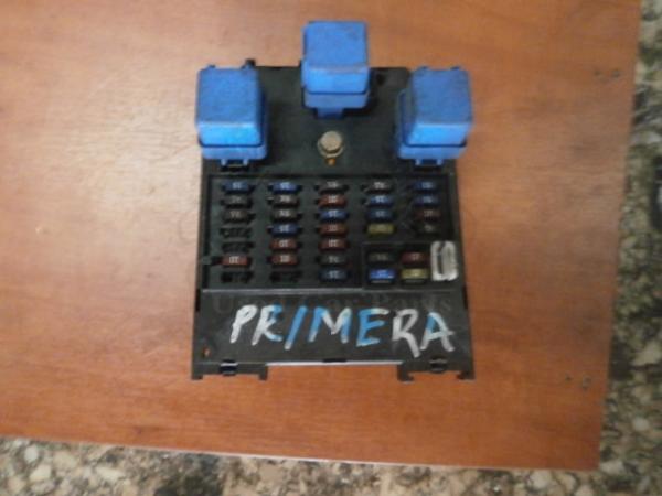    Nissan Primera Berlina 02> 