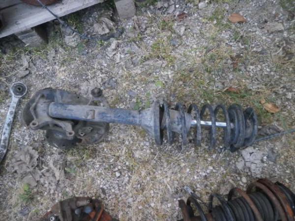      Bmw  3 E30 83-97 (4) 
