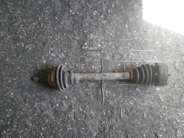      Volkswagen Caddy 96-04 