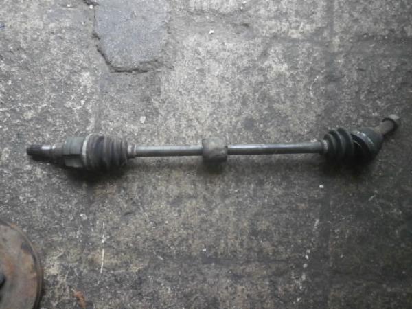      Suzuki Alto 02-07 