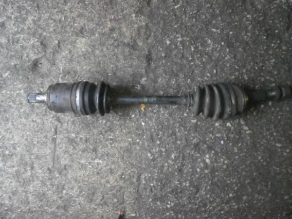      Nissan Almera 95-00 
