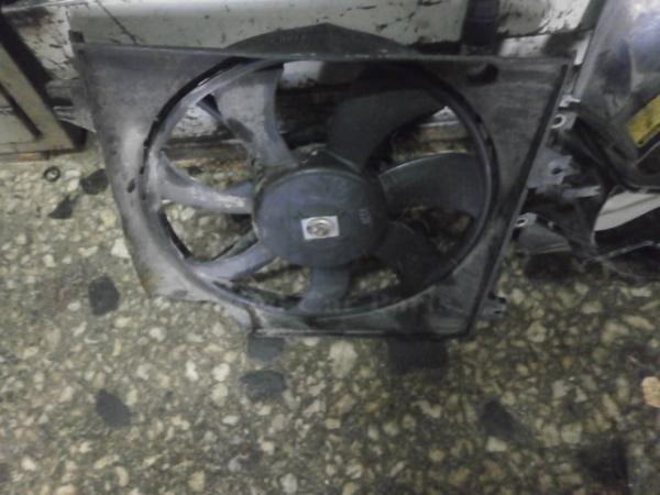    Hyundai Accent 3D 02-05 