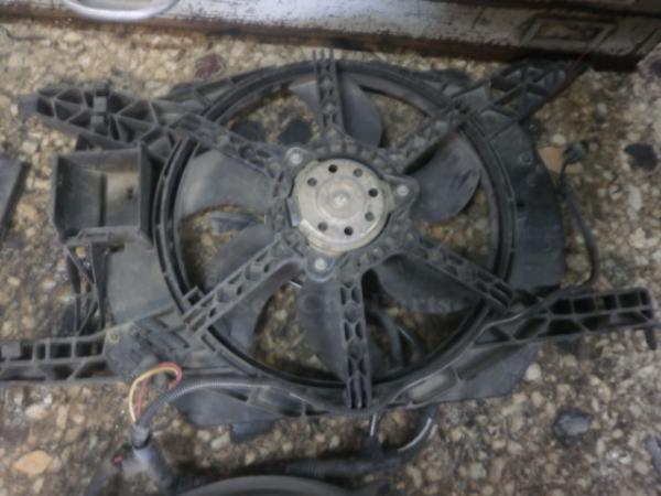    Renault Laguna Berlina 94-98 