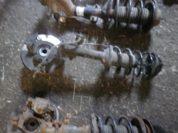      Nissan Almera N15 95-00 (18) 