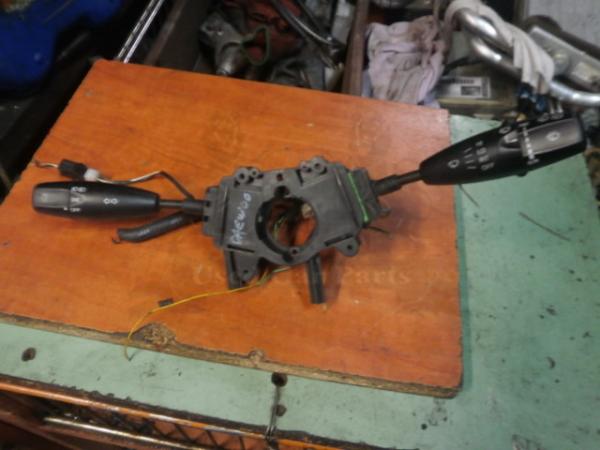   -  Chevrolet - Daewoo Daewoo Lanos Hatch 99-02 5D 23(o) 