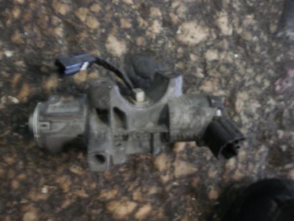      Toyota Avensis Wagon 03-08 N0501517/8 T25 1800CC 