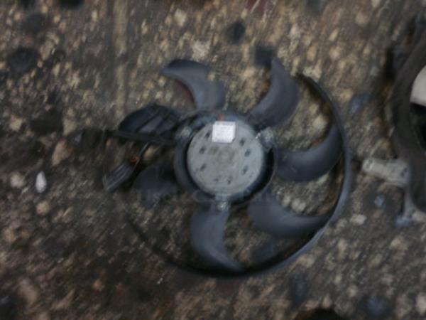    Opel Zafira B 04-10 0130303313 13207167 