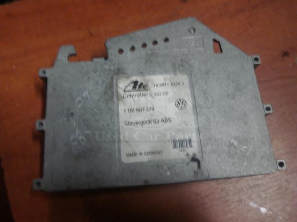     Volkswagen Golf 3 91-97 3D (45) 