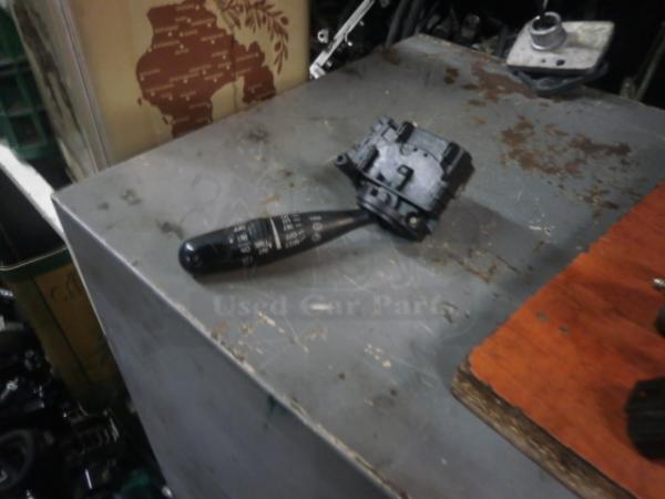   -  Toyota - Lexus Yaris 03-05 173647 8(o) 