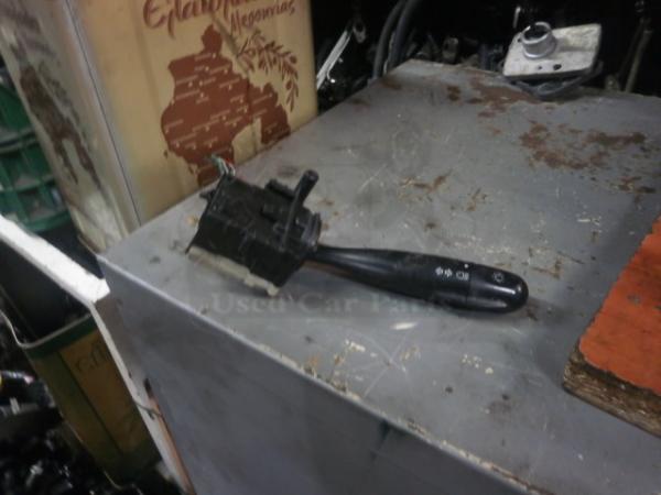   -  Toyota Yaris 99-03 1736481 (30) 