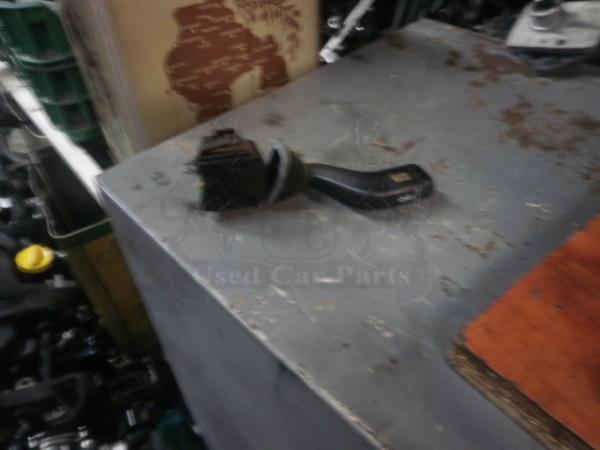   -  Opel Zafira A 98-04 90 560 990 (11) 