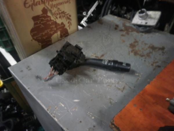   -  Toyota Avensis Wagon 03-08 173654 LH 8() 