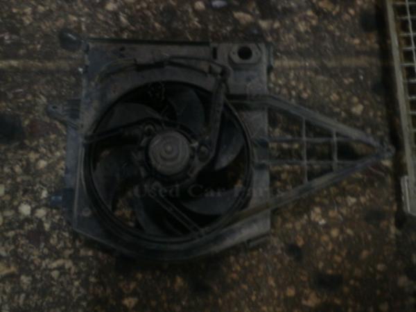    Fiat Scudo 95-98, Peugeot 806 94-02 8240142 