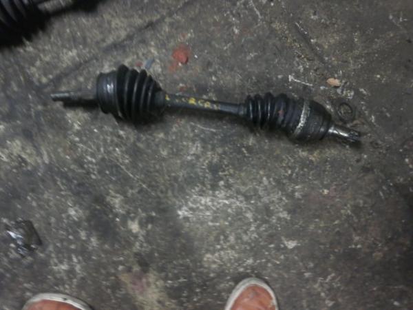      Opel Corsa A 85-90 (1) 