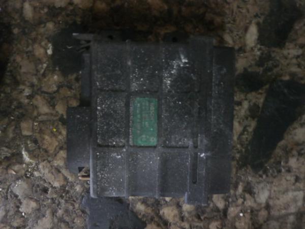     Ford Escort sedan 95-98 (15) 