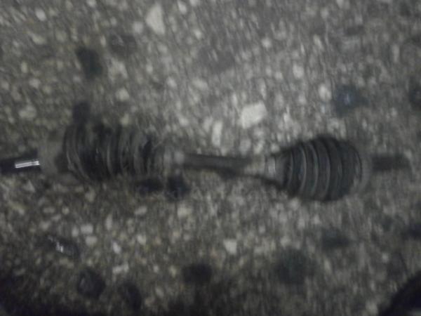      Ford Mondeo Hatch 96-00 