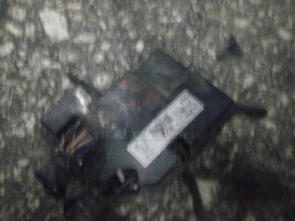    Hyundai Accent 5D 99-02 (9) 