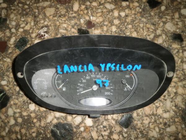    Lancia Ypsilon 96-03 (2) 