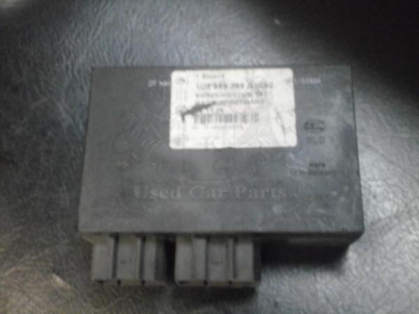    Volkswagen Passat 96-00  4 