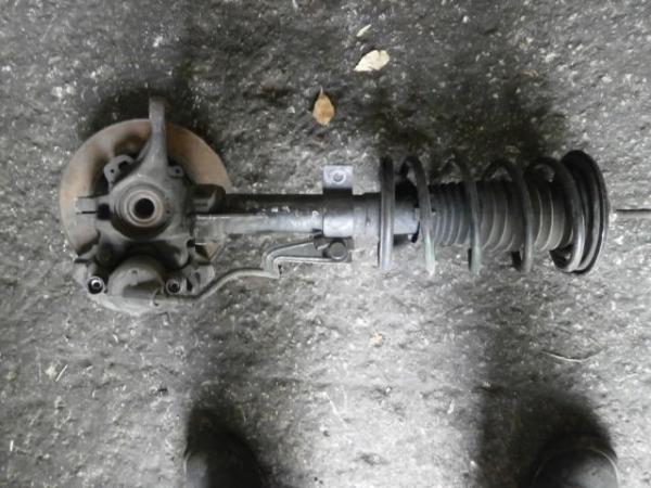      Ford Escort hatch 90-95 (9) 