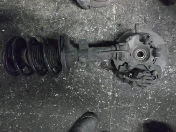      Ford Mondeo Sedan 93-96 (13) 
