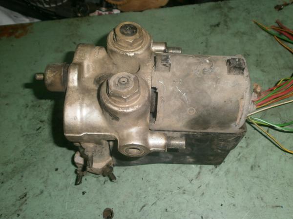   ABS  Mercedes E190 82-93 