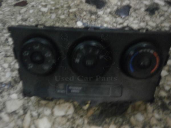     Toyota Auris 07> 