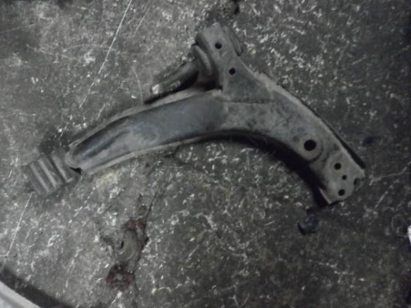      Chevrolet - Daewoo Daewoo Lanos Hatch 99-02 3D 