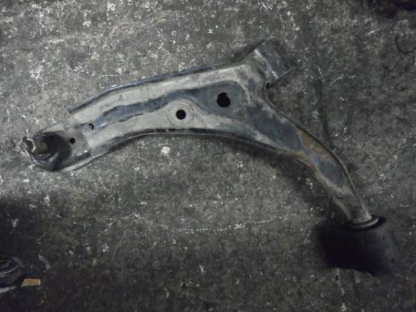      Nissan Sunny N14 94-98 