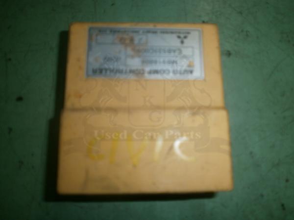   (MB918804)  Honda Civic 92-95 3D (3) 