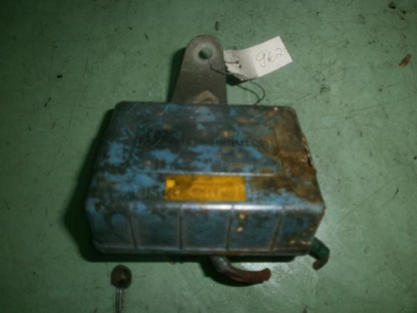   (73100202)  Peugeot 309 85-89 