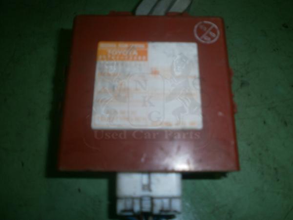   (89741-12080)  Toyota Corolla Berlina 97-00 (6) 