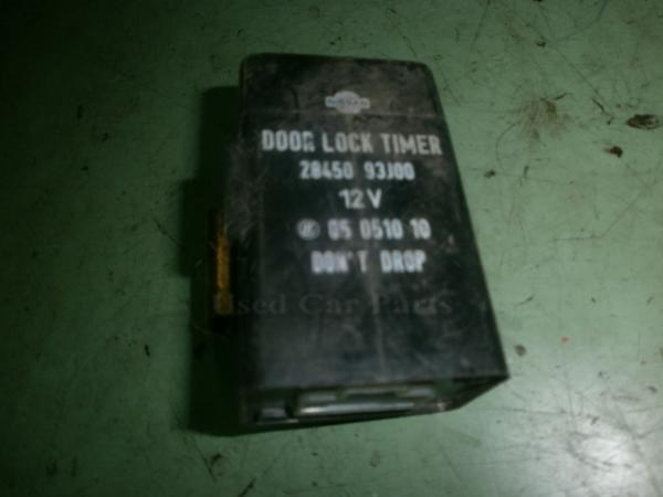   (28450-93J00)  Nissan Primera P10 90-95 (3) 