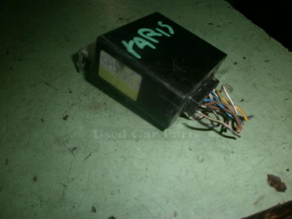   (88650-52100)  Toyota Yaris 99-03 (6) 