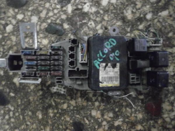    Honda Accord 90-93 (2) 