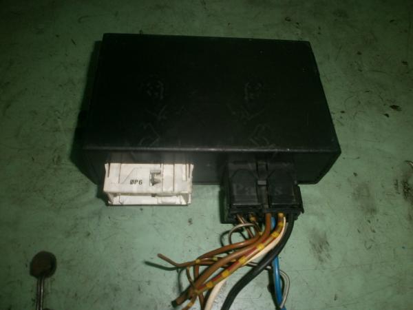   (61.35-1387961)  Bmw  3 E36 sdn 95-98, Bmw  3 E36 SW 95-98 (V44) 
