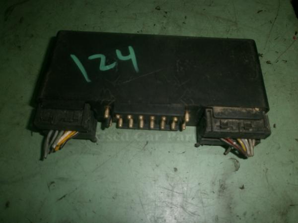   (1265420332)  Mercedes W124 84-97   8 