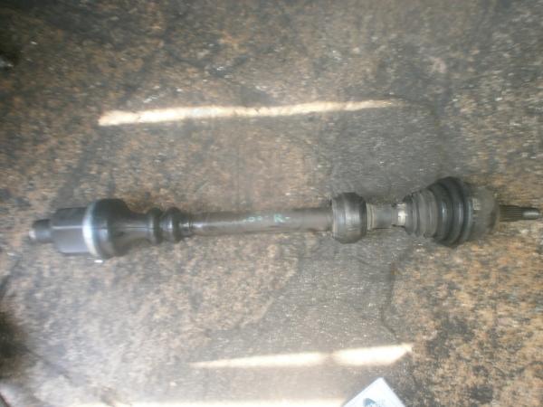      Renault Laguna Berlina 98-01, Renault Laguna Grand Tour 98-01 