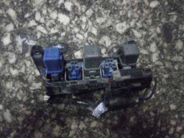    Nissan Sunny N13 90- (85) 