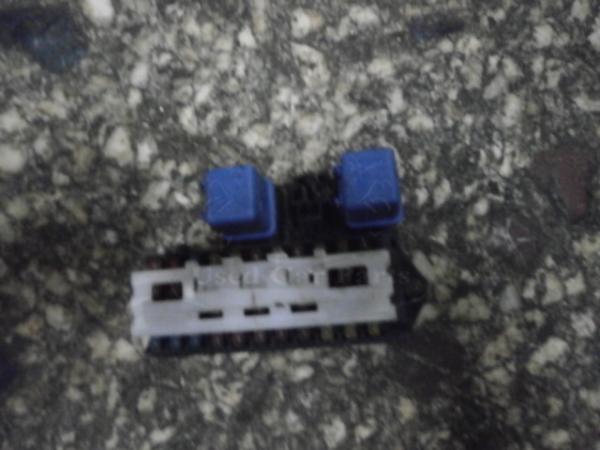    Nissan Sunny N13 90- (25) 